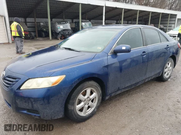 ✅ 2008 Toyota Camry LE • VIN: 4T4BE46KX8R029179 • Lot: 44526553. Wystawiony na IAAI z przebiegiem 238 601 mil. Bezpłatny archiwum sprzedaży aukcyjnych z USA i szczegółowy raport historii pojazdu na DreamBid. Zdjęcie 2.