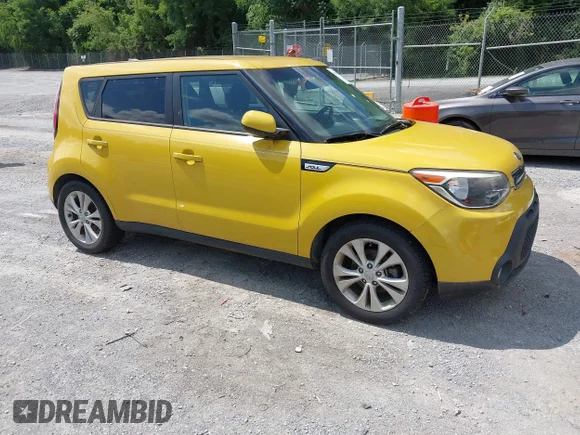 ✅ 2015 Kia Soul + • VIN: KNDJP3A53F7165195 • Lot: 45581555. Wystawiony na IAAI z przebiegiem 103 436 mil. Bezpłatny archiwum sprzedaży aukcyjnych z USA i szczegółowy raport historii pojazdu na DreamBid. Zdjęcie 1.