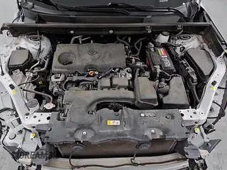 ✅ 2022 Toyota RAV4 XLE Premium • VIN: 2T3A1RFV5NW318725 • Lot: 92041085. Wystawiony na Copart z przebiegiem 59 403 mil. Bezpłatny archiwum sprzedaży aukcyjnych z USA i szczegółowy raport historii pojazdu na DreamBid. Zdjęcie 15.