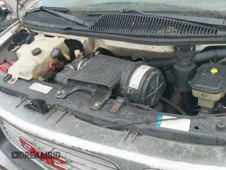 ✅ 2002 GMC Savana • VIN: 1GTHG35R221198343 • Lot: 42842633. Wystawiony na IAAI z przebiegiem 253 423 mil. Bezpłatny archiwum sprzedaży aukcyjnych z USA i szczegółowy raport historii pojazdu na DreamBid. Zdjęcie 19.