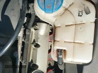 ✅ 2005 Audi A4 3.0L • VIN: WAUDT48HX5K003992 • Лот: 41457976. Опубликован ранее на IAAI с пробегом 129 271 миль. Бесплатный доступ к архиву аукционных продаж из США и подробный отчёт об истории автомобиля на DreamBid. Изображение 12.