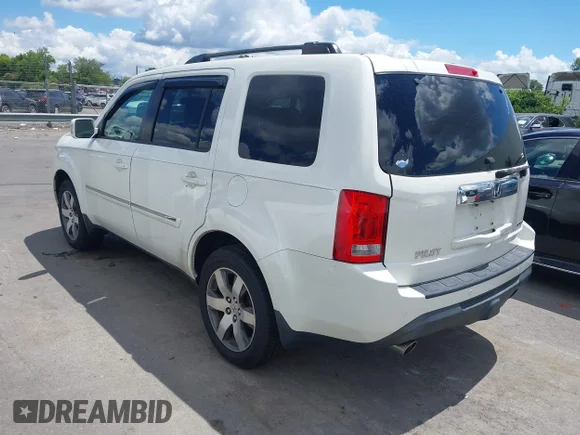 ✅ 2013 Honda Pilot Touring • VIN: 5FNYF3H91DB021193 • Lot: 45439190. Wystawiony na IAAI z przebiegiem 193 966 mil. Bezpłatny archiwum sprzedaży aukcyjnych z USA i szczegółowy raport historii pojazdu na DreamBid. Zdjęcie 3.