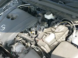 ✅ 2022 Mazda CX-30 S Preferred • VIN: 3MVDMBCL6NM410845 • Lot: 42729101. Wystawiony na IAAI z przebiegiem 15 532 mil. Bezpłatny archiwum sprzedaży aukcyjnych z USA i szczegółowy raport historii pojazdu na DreamBid. Zdjęcie 19.