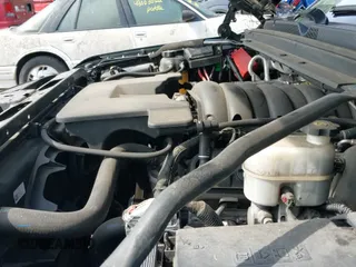 ✅ 2017 Chevrolet Tahoe LT • VIN: 1GNSKBKC6HR166768 • Lot: 42959601. Listed on IAAI with 176,014 mi. Free auction sales archive from the USA and detailed vehicle history report at DreamBid. Image 19.