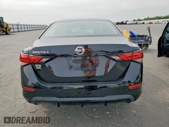 ✅ 2020 Nissan Sentra S • VIN: 3N1AB8BV5LY288004 • Lot: 47642476. Wystawiony na Copart z przebiegiem 92 964 mil. Bezpłatny archiwum sprzedaży aukcyjnych z USA i szczegółowy raport historii pojazdu na DreamBid. Zdjęcie 6.