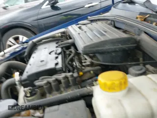 ✅ 2005 Suzuki Reno • VIN: KL5JJ66Z55K120582 • Lot: 42445811. Wystawiony na IAAI z przebiegiem 186 331 mil. Bezpłatny archiwum sprzedaży aukcyjnych z USA i szczegółowy raport historii pojazdu na DreamBid. Zdjęcie 13.