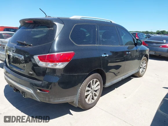 ✅ 2014 Nissan Pathfinder S • VIN: 5N1AR2MN2EC726326 • Lot: 42312126. Listed on IAAI with 148,162 mi. Free auction sales archive from the USA and detailed vehicle history report at DreamBid. Image 4.