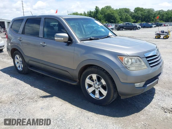 ✅ 2009 Kia Borrego EX • VIN: KNDJJ742595023828 • Lot: 42463291. Wystawiony na IAAI z przebiegiem 147 243 mil. Bezpłatny archiwum sprzedaży aukcyjnych z USA i szczegółowy raport historii pojazdu na DreamBid. Zdjęcie 1.