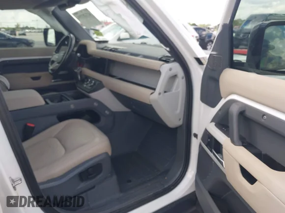 ✅ 2022 Land Rover Defender SE • VIN: SALEP7RUXN2092304 • Lot: 43320255. Listed on IAAI with 51,254 mi. Free auction sales archive from the USA and detailed vehicle history report at DreamBid. Image 5.