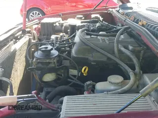 ✅ 2002 Ford Explorer XLS • VIN: 1FMZU72E42UB25443 • Lot: 43497537. Listed on IAAI with 163,089 mi. Free auction sales archive from the USA and detailed vehicle history report at DreamBid. Image 12.