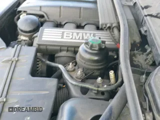 ✅ 2008 BMW 3 Series 328i • VIN: WBAVC53548F009436 • Lot: 42660951. Listed on IAAI with 195,628 mi. Free auction sales archive from the USA and detailed vehicle history report at DreamBid. Image 19.