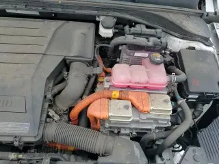 ✅ 2022 Hyundai Ioniq SE • VIN: KMHC75LC3NU268998 • Lot: 88120165. Wystawiony na Copart z przebiegiem 80 483 mil. Bezpłatny archiwum sprzedaży aukcyjnych z USA i szczegółowy raport historii pojazdu na DreamBid. Zdjęcie 14.