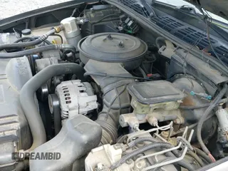 ✅ 1995 Chevrolet S-10 • VIN: 1GCCS14Z7SK232575 • Лот: 41961315. Опубликован ранее на IAAI с пробегом 181 163 миль. Бесплатный доступ к архиву аукционных продаж из США и подробный отчёт об истории автомобиля на DreamBid. Изображение 19.