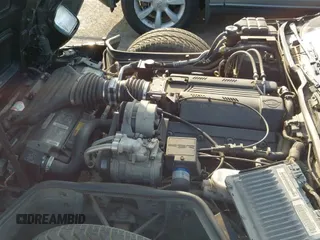 ✅ 1995 Chevrolet Corvette • VIN: 1G1YY22P7S5106090 • Lot: 42426721. Wystawiony na IAAI z przebiegiem 115 544 mil. Bezpłatny archiwum sprzedaży aukcyjnych z USA i szczegółowy raport historii pojazdu na DreamBid. Zdjęcie 18.