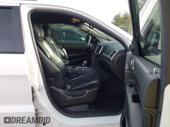 ✅ 2018 Jeep Grand Cherokee Altitude • VIN: 1C4RJFAG3JC241005 • Lot: 43999671. Wystawiony na IAAI z przebiegiem 88 470 mil. Bezpłatny archiwum sprzedaży aukcyjnych z USA i szczegółowy raport historii pojazdu na DreamBid. Zdjęcie 5.