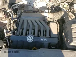 ✅ 2018 Volkswagen Atlas SE • VIN: 1V2CR2CAXJC562196 • Lot: 89733325. Wystawiony na Copart z przebiegiem 120 293 mil. Bezpłatny archiwum sprzedaży aukcyjnych z USA i szczegółowy raport historii pojazdu na DreamBid. Zdjęcie 14.