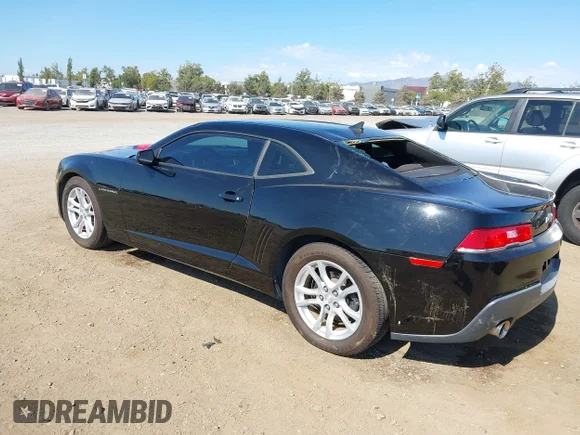 ✅ 2015 Chevrolet Camaro LS • VIN: 2G1FB1E32F9162099 • Lot: 45378304. Wystawiony na IAAI z przebiegiem 125 936 mil. Bezpłatny archiwum sprzedaży aukcyjnych z USA i szczegółowy raport historii pojazdu na DreamBid. Zdjęcie 3.