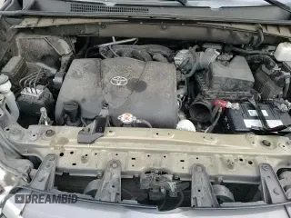 ✅ 2019 Toyota Highlander XLE • VIN: 5TDJZRFHXKS567697 • Lot: 92316815. Wystawiony na Copart z przebiegiem 75 448 mil. Bezpłatny archiwum sprzedaży aukcyjnych z USA i szczegółowy raport historii pojazdu na DreamBid. Zdjęcie 13.