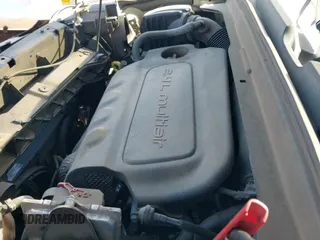 ✅ 2020 Jeep Renegade Sport • VIN: ZACNJAABXLPL61062 • Lot: 42294424. Listed on IAAI with 45,950 mi. Free auction sales archive from the USA and detailed vehicle history report at DreamBid. Image 19.