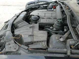 ✅ 2006 BMW 3 Series 325i • VIN: WBAVB17536NK34553 • Лот: 42743091. Опубликован ранее на IAAI с пробегом 164 283 миль. Бесплатный доступ к архиву аукционных продаж из США и подробный отчёт об истории автомобиля на DreamBid. Изображение 20.