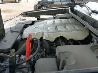 ✅ 2014 Lexus GX 460 • VIN: JTJBM7FX0E5074570 • Lot: 42741879. Wystawiony na IAAI z przebiegiem 141 135 mil. Bezpłatny archiwum sprzedaży aukcyjnych z USA i szczegółowy raport historii pojazdu na DreamBid. Zdjęcie 19.