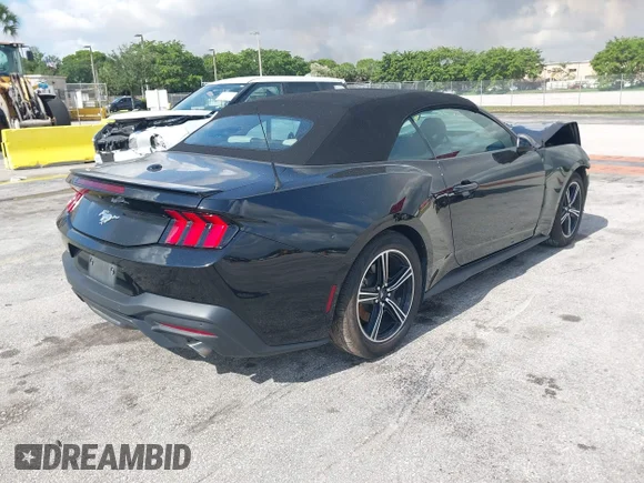✅ 2024 Ford Mustang EcoBoost Premium • VIN: 1FAGP8UH9R5137291 • Lot: 45046537. Wystawiony na IAAI z przebiegiem 57 731 mil. Bezpłatny archiwum sprzedaży aukcyjnych z USA i szczegółowy raport historii pojazdu na DreamBid. Zdjęcie 4.