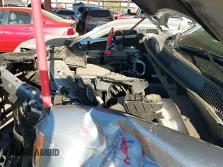 ✅ 2025 Chevrolet Silverado 1500 RST • VIN: 2GCPADED8S1209881 • Лот: 43588395. Опубликован ранее на IAAI с пробегом 5 327 миль. Бесплатный доступ к архиву аукционных продаж из США и подробный отчёт об истории автомобиля на DreamBid. Изображение 20.