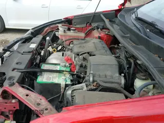 ✅ 2015 Toyota RAV4 Limited • VIN: JTMDFREV9FJ047457 • Lot: 43697601. Wystawiony na IAAI z przebiegiem 95 288 mil. Bezpłatny archiwum sprzedaży aukcyjnych z USA i szczegółowy raport historii pojazdu na DreamBid. Zdjęcie 20.