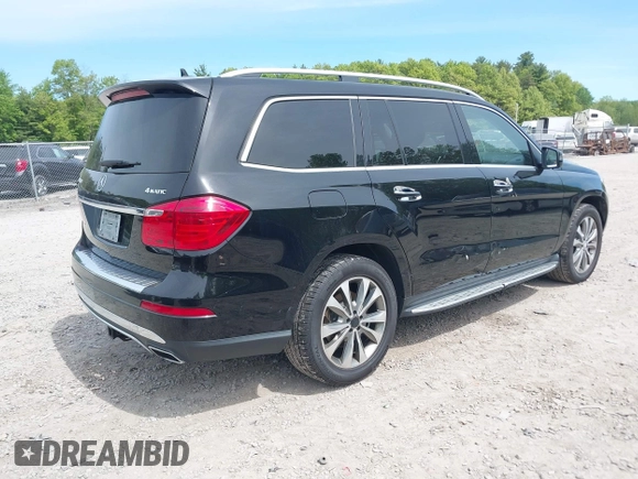 ✅ 2015 Mercedes-Benz GL 450 • VIN: 4JGDF6EE8FA463963 • Lot: 45187980. Wystawiony na IAAI z przebiegiem 177 856 mil. Bezpłatny archiwum sprzedaży aukcyjnych z USA i szczegółowy raport historii pojazdu na DreamBid. Zdjęcie 4.