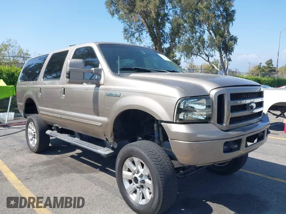 ✅ 2000 Ford Excursion XLT • VIN: 1FMNU41S7YEB85188 • Lot: 43335272. Listed on IAAI with 130,416 mi. Free auction sales archive from the USA and detailed vehicle history report at DreamBid. Image 1.
