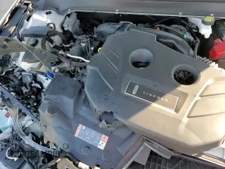 ✅ 2020 Lincoln MKZ Reserve • VIN: 3LN6L5F93LR611077 • Lot: 85196405. Wystawiony na Copart z przebiegiem 38 645 mil. Bezpłatny archiwum sprzedaży aukcyjnych z USA i szczegółowy raport historii pojazdu na DreamBid. Zdjęcie 15.