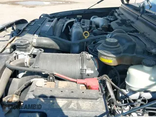 ✅ 2006 Ford F-250 XL • VIN: 1FTSW21P26ED37084 • Lot: 42926379. Wystawiony na IAAI z przebiegiem 159 004 mil. Bezpłatny archiwum sprzedaży aukcyjnych z USA i szczegółowy raport historii pojazdu na DreamBid. Zdjęcie 19.