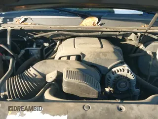 ✅ 2010 Cadillac Escalade Luxury • VIN: 1GYUKBEF1AR201207 • Lot: 43647325. Wystawiony na IAAI z przebiegiem 182 068 mil. Bezpłatny archiwum sprzedaży aukcyjnych z USA i szczegółowy raport historii pojazdu na DreamBid. Zdjęcie 19.