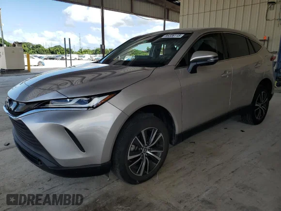 ✅ 2023 Toyota Venza LE • VIN: JTEAAAAH0PJ126869 • Lot: 86336115. Wystawiony na Copart z przebiegiem 17 644 mil. Bezpłatny archiwum sprzedaży aukcyjnych z USA i szczegółowy raport historii pojazdu na DreamBid. Zdjęcie 1.