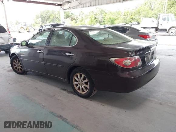 ✅ 2003 Lexus ES 300 • VIN: JTHBF30G430125575 • Lot: 45506358. Wystawiony na IAAI z przebiegiem 139 515 mil. Bezpłatny archiwum sprzedaży aukcyjnych z USA i szczegółowy raport historii pojazdu na DreamBid. Zdjęcie 3.