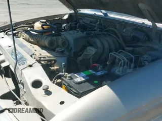 ✅ 2003 Mazda B-Series SX • VIN: 4F4YR12D63TM08737 • Lot: 42935116. Wystawiony na IAAI z przebiegiem 234 280 mil. Bezpłatny archiwum sprzedaży aukcyjnych z USA i szczegółowy raport historii pojazdu na DreamBid. Zdjęcie 12.