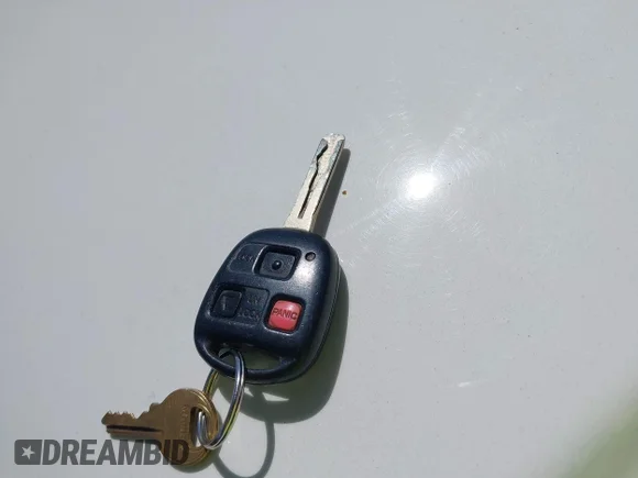 ✅ 2001 Lexus RX 300 • VIN: JTJHF10U710215075 • Лот: 42635904. Опубліковано раніше на IAAI з пробігом 205 051 миль. Безкоштовний доступ до архіву аукціонних продажів зі США та докладний звіт про історію автомобіля на DreamBid. Зображення 11.