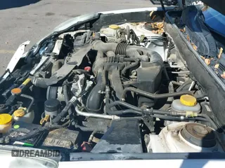 ✅ 2014 Subaru Legacy 2.5i • VIN: 4S3BMBA6XE3014828 • Lot: 43570353. Wystawiony na IAAI z przebiegiem 171 404 mil. Bezpłatny archiwum sprzedaży aukcyjnych z USA i szczegółowy raport historii pojazdu na DreamBid. Zdjęcie 19.