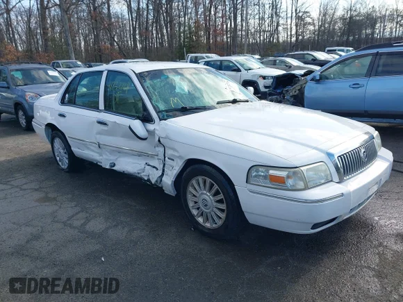 ✅ 2009 Mercury Grand Marquis LS • VIN: 2MEHM75V99X604731 • Lot: 41732724. Wystawiony na IAAI z przebiegiem 111 608 mil. Bezpłatny archiwum sprzedaży aukcyjnych z USA i szczegółowy raport historii pojazdu na DreamBid. Zdjęcie 1.