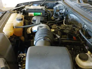 ✅ 2016 Ford F-150 XLT • VIN: 1FTEW1EF8GKE80133 • Lot: 43279399. Listed on IAAI with 162,195 mi. Free auction sales archive from the USA and detailed vehicle history report at DreamBid. Image 19.