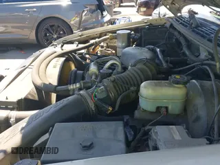 ✅ 2001 Chevrolet S-10 • VIN: 1GCCS14W018223802 • Lot: 42826624. Listed on IAAI with 160,841 mi. Free auction sales archive from the USA and detailed vehicle history report at DreamBid. Image 12.