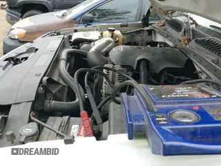 ✅ 2006 Chevrolet Silverado 1500 LT2 • VIN: 2GCEK19B761109126 • Lot: 41681380. Wystawiony na IAAI z przebiegiem 335 592 mil. Bezpłatny archiwum sprzedaży aukcyjnych z USA i szczegółowy raport historii pojazdu na DreamBid. Zdjęcie 12.