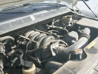 ✅ 2005 Nissan Titan LE • VIN: 1N6BA07A85N530003 • Lot: 42192581. Wystawiony na IAAI z przebiegiem 419 586 mil. Bezpłatny archiwum sprzedaży aukcyjnych z USA i szczegółowy raport historii pojazdu na DreamBid. Zdjęcie 12.