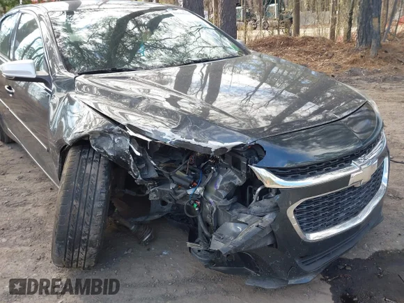 ✅ 2014 Chevrolet Malibu LS • VIN: 1G11B5SL1EF203365 • Lot: 44086928. Wystawiony na IAAI z przebiegiem 69 926 mil. Bezpłatny archiwum sprzedaży aukcyjnych z USA i szczegółowy raport historii pojazdu na DreamBid. Zdjęcie 6.