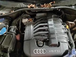 ✅ 2010 Audi Q7 • VIN: WA1CYAFE9AD006527 • Lot: 84268924. Listed on Copart with 107,826 mi. Free auction sales archive from the USA and detailed vehicle history report at DreamBid. Image 14.