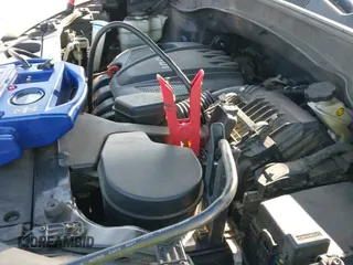 ✅ 2014 Hyundai Santa Fe • VIN: 5XYZU3LB2EG165253 • Lot: 43789142. Wystawiony na IAAI z przebiegiem 152 801 mil. Bezpłatny archiwum sprzedaży aukcyjnych z USA i szczegółowy raport historii pojazdu na DreamBid. Zdjęcie 12.