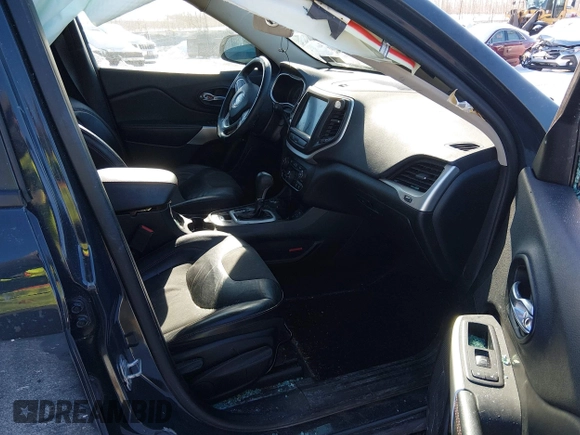 ✅ 2018 Jeep Cherokee Trailhawk • VIN: 1C4PJMBX0JD602274 • Lot: 44283373. Wystawiony na IAAI z przebiegiem 94 110 mil. Bezpłatny archiwum sprzedaży aukcyjnych z USA i szczegółowy raport historii pojazdu na DreamBid. Zdjęcie 5.