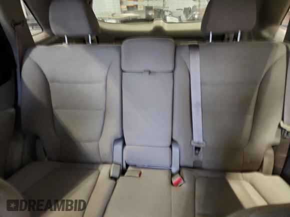 ✅ 2015 Kia Sorento LX • VIN: 5XYKT4A65FG625846 • Lot: 79091125. Wystawiony na Copart z przebiegiem 121 140 mil. Bezpłatny archiwum sprzedaży aukcyjnych z USA i szczegółowy raport historii pojazdu na DreamBid. Zdjęcie 10.