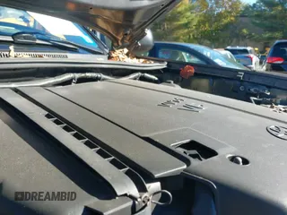 ✅ 2015 Toyota Tacoma • VIN: 3TMLU4EN5FM197170 • Лот: 43468273. Опубликован ранее на IAAI с пробегом 178 338 миль. Бесплатный доступ к архиву аукционных продаж из США и подробный отчёт об истории автомобиля на DreamBid. Изображение 19.