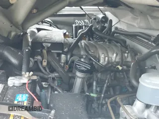 ✅ 2002 Toyota Sequoia SR5 • VIN: 5TDBT44A92S075063 • Лот: 42558920. Опубликован ранее на IAAI с пробегом 363 206 миль. Бесплатный доступ к архиву аукционных продаж из США и подробный отчёт об истории автомобиля на DreamBid. Изображение 20.